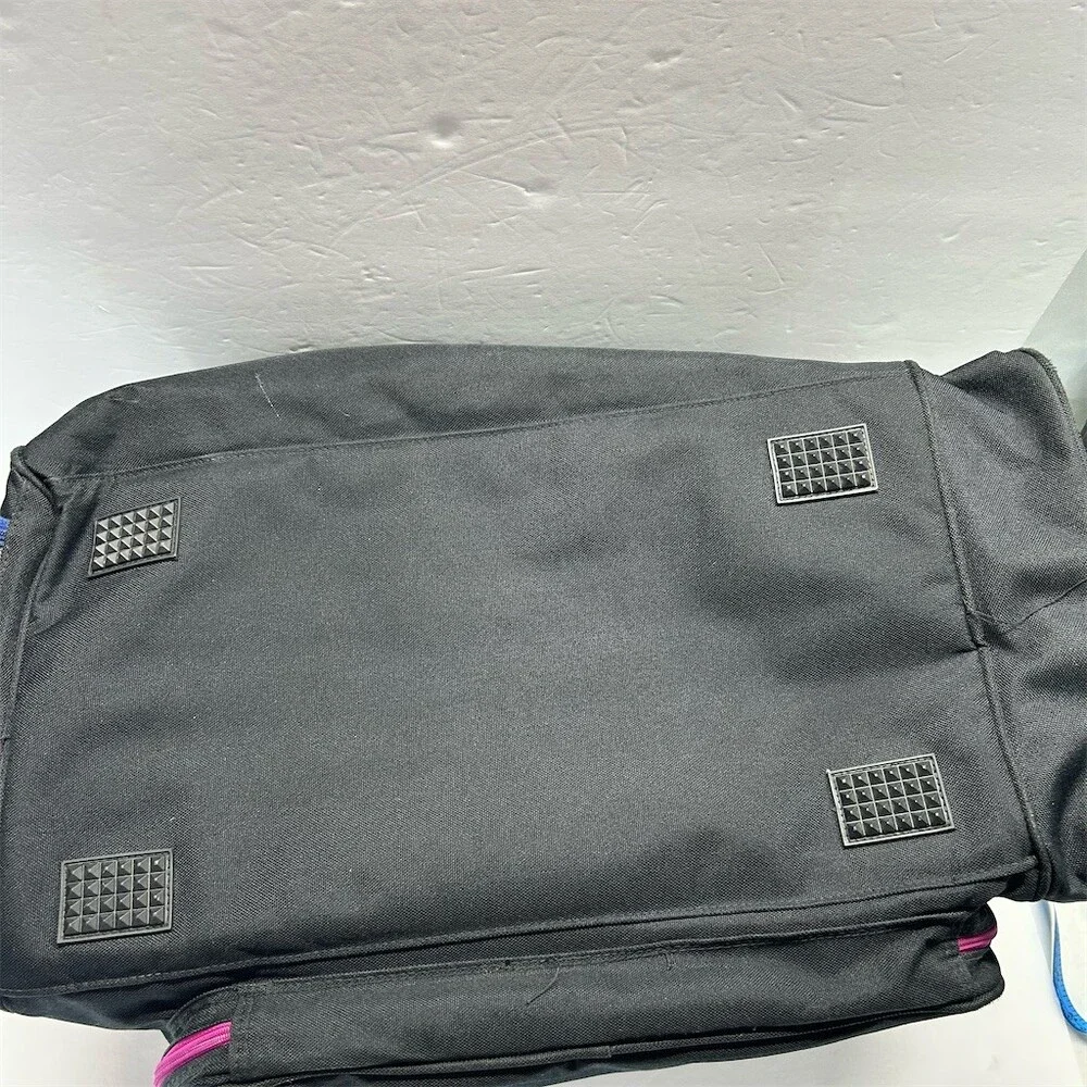 Reebok Vintage Duffle Gym Travel Bag Black Blue Straps Pink Zippers Mesh 90s